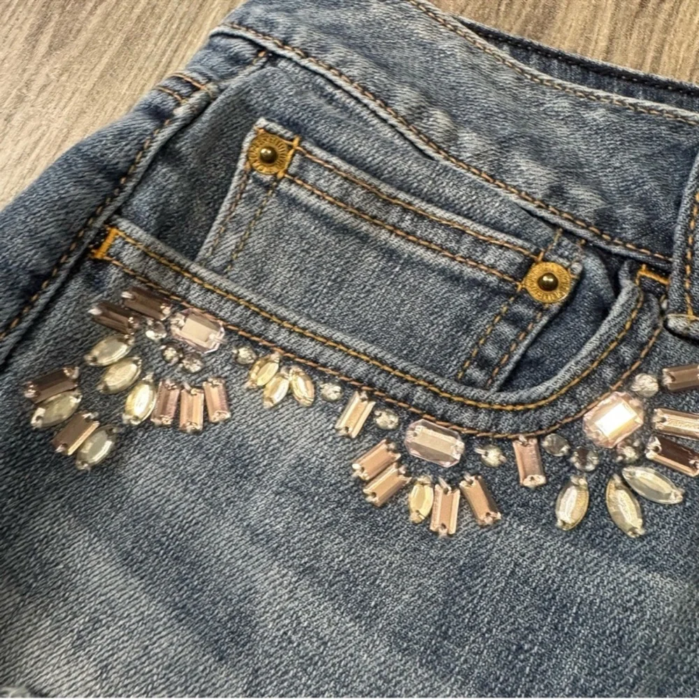 American Eagle Jeweled Shorts - Picture 3 of 11